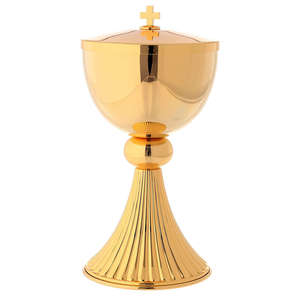 Ciborio de latón chapado en oro con Rama de vid y diseño de hoja Recipiente de comunión litúrgica para suministro religioso de Iglesia - Product Image 5