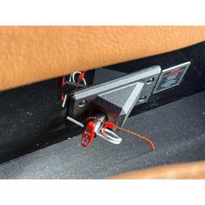 2026 para 23 LSV Casco de fibra de vidrio Capacidad para 15 personas Combustible a gas Material de cuero Viga de 8'6 Peso de balasto de 4435 lb - Product Image 2