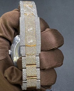 VVS1 YellowGold Moissanite Diamond Automático 39MM Reloj de lujo de acero inoxidable Busto completo Ventana de esfera de cristal de cuarzo para suizo - Product Image 5