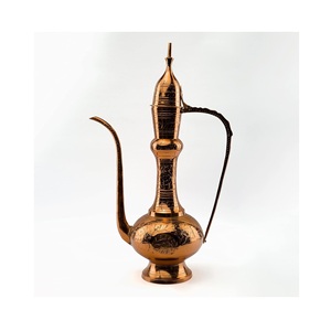 Nueva Llegada de Fábrica, Botella de Agua de Latón Martillada Surai India, Tradicional y Beneficiosa Ayurvedica, Estilo Moderno Antiguo, Personalizable - Product Image 4