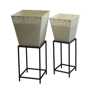 Luxury Metal Flower <b>Planter</b> Pot with <b>Black</b> Stand Powder Coated Finish Indoor <b>Outdoor</b> Home Entryway Decor Garden Application - Product Image 4