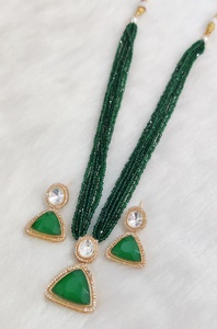 Conjunto de Collar de Latón y Piedra Doble de Moissanita para Mujer, Estilo Casual, Complementa Tanto la Ropa Étnica como la Occidental - Product Image 4