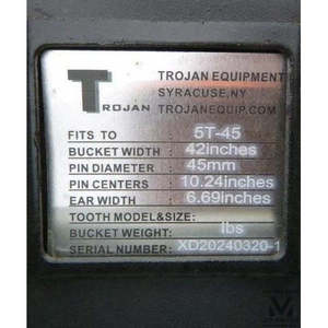 TROJAN 42 Nouveau seau en acier propre pour attache d'excavatrice Compatible avec 303 pour 35 Industries de construction agricole 5 tonnes - Product Image 1