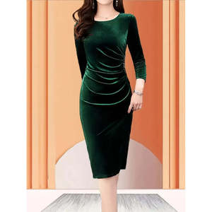 ชุดเดรสกำมะหยี่ยาวปานกลางแบบมีปก แขนยาว แต่งลายละเอียด รุ่น 37547 - สีเขียว - Product Image 3