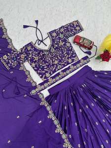 Conjunto de Lehenga de seda crepé semicosido azul, traje de boda indio bordado diseñador púrpura dama de honor festivo Navratri especial - Product Image 6