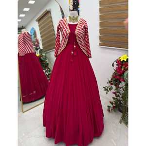 ชุดกาวน์ Ethenic ใหม่สำหรับใส่ในสำนักงานและงานปาร์ตี้พร้อมแจ็คเก็ต faux วัสดุบาน - Product Image 1