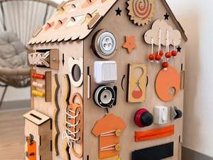 Gardez les enfants engagés et apprenant avec un tableau occupé amusant et interactif pour les tout-petits et les jeunes enfants. - Product Image 2