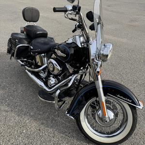 COMO NUEVO - LISTO PARA CONDUCIR - HARLEY-DAVIDSON HERITAGE SOFTAIL CLASSIC PEACE OFFICER EDITION 2013 - Product Image 1