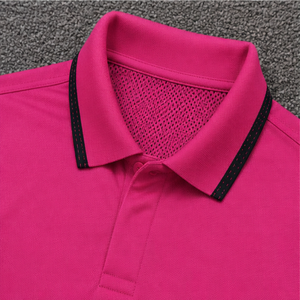 เสื้อเชิ้ตแขนสั้นลำลองผู้ชาย สีพื้น ผ้าเจอร์ซีย์โพลีเอสเตอร์คอตตอน ระบายอากาศได้ดี ทรงปกติ โลโก้ด้านหน้า - Product Image 4