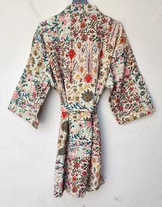Kimono de estilo japonés, chaqueta multicolor con bordado Floral, de retales, hecha a mano - Product Image 5