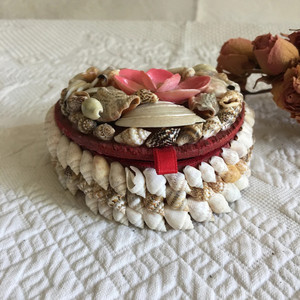 Boîte à bijoux en coquillage faite à la main, style unique, conteneur cadeau, boîtes en forme de cœur, vente en gros - Product Image 5