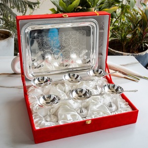 IndianArtVilla Plaqué Argent Embossé Design 6 Bol à Crème Glacée avec Cuillères et Plateau-Vaisselle pour Usage Domestique et Hôtel - Product Image 3