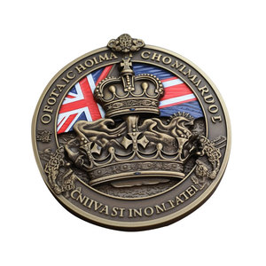 Moneda de desafío de coronación de latón esmaltado personalizada al por mayor - Product Image 3