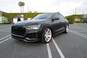 Audi RS Q8 2021, faible kilométrage, boîte automatique, direction souple, essence/électrique, état neuf. - Product Image 3