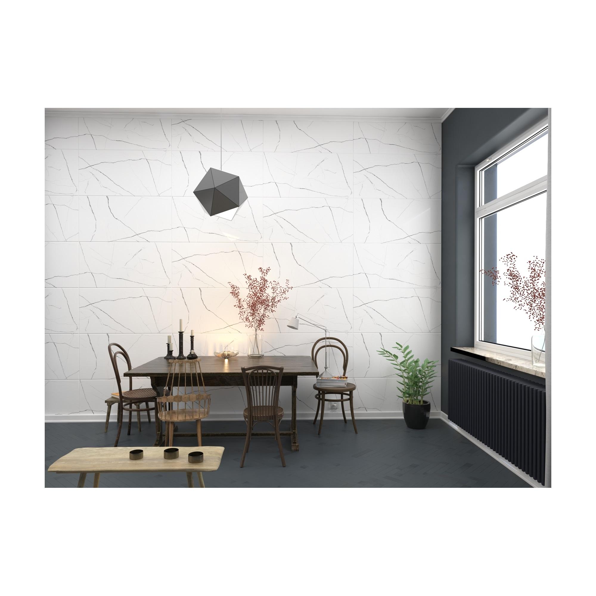 สีเทาอ่อน