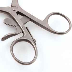 เครื่องมือตรวจจมูกแบบสแตนเลสแบบนี้เป็นเครื่องมือทางการแพทย์ระดับมืออาชีพที่ออกแบบมาเพื่อประสิทธิภาพที่เชื่อถือได้ - Product Image 6