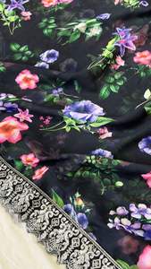 Saree en georgette indien traditionnel élégant avec broderie lourde et chemisier assorti pour mariage et fête - Product Image 5