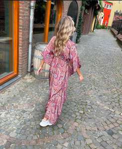 ชุดแม็กซี่เดรสผ้าไหมอินเดียชุดคาฟตันชุดเดรสผ้าไหมนุ่มใส่ในเลานจ์ชุดใส่พักผ่อนในฤดูร้อนชุดคาฟตันชุดราตรีชุดคลุมบิกินี่ - Product Image 4