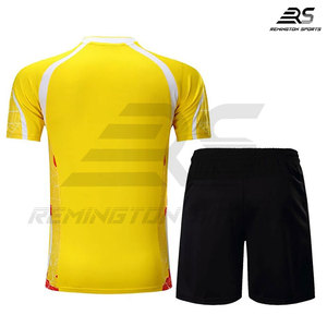 Uniformes de tenis para hombre, diseño personalizado, precio Cheep, Impresión de logotipo por sublimación, nuevos y de alta calidad - Product Image 4