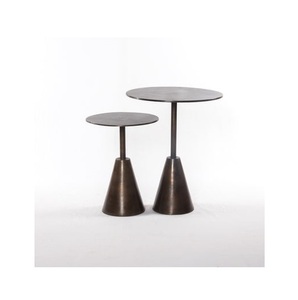 Mesa Auxiliar Minimalista con Marco Metálico y Superficie de Madera Lisa, Ideal para Espacios Compactos y Decoración Contemporánea y Elegante, ¡Uso Diario! - Product Image 6