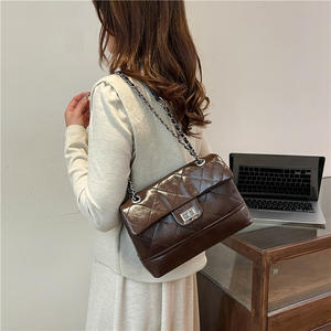 Bolsos de mano de cuero PU 2024 para mujer, bolso cuadrado informal de estilo Vintage con cadena de celosía de diamantes, Color sólido para la temporada de otoño - Product Image 6