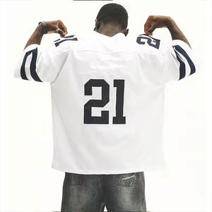 Maillot de football américain avec impression de sublimation complète et col en V pour un usage professionnel Maillot de football américain de coupe personnalisée - Product Image 2