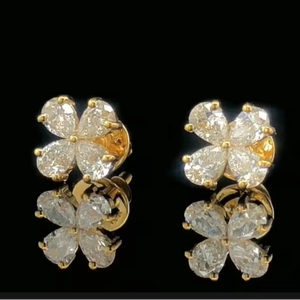 ต่างหูเพชรทรงลูกแพร์ 1.20 กะรัต รับรองโดย SGL ผลิตจากเพชรเพาะเลี้ยง ตัวเรือนทองคำแท้ 14K เครื่องประดับชั้นดี - Product Image 1