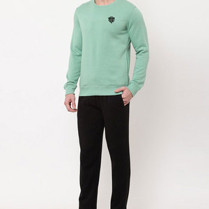 Venta caliente de calidad superior de algodón de los hombres chándales Respetuoso del medio ambiente Patrón sólido Invierno OEM Servicio de chándales - Product Image 3