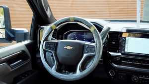 NOUVEAU CHEVROLET SILVERADO 2500HD 2025 0KM 300-399HP 8 CYLINDRES TRANSMISSION AUTOMATIQUE - Product Image 4