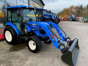 Tracteur à conducteur marchant New Holland Boomer 50 50 CV 4x4 avec moteur, pompe, engrenages et roulements pour machines agricoles - Product Image 3