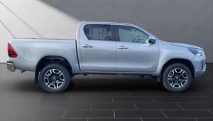 2025 NOUVEAU À YOTA HILUX 4.0 DOUBLE CAB 4WD V6 SUV D-4D 4X4 INVISIBLE Double Cabine TRANSMISSION AUTOMATIQUE - Product Image 4