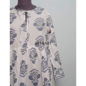 ชุดเดรสทรงเอ แขนพอง ผ้าฝ้ายพิมพ์ลายด้วยมือ ดีไซน์สวยงาม สำหรับผู้หญิง ลายพิมพ์ไม่ซ้ำใคร ใส่สบาย - Product Image 2