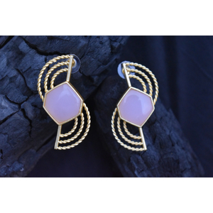 Boucles d'oreilles en laiton plaqué or pour filles et femmes nouveau designer dernière tendance tendance - Product Image 1