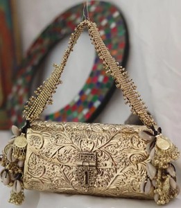 Sac à main en métal de luxe pour femmes, sac de soirée de créateur, sac à main artisanal pour mariage, fabricants en gros en Inde - Product Image 1