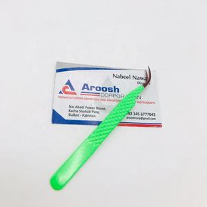 แหนบปลายแหลมสีโรสโกลด์เขียว รุ่น Professional J Curve คุณภาพสูง ผลิตจากสแตนเลส ด้ามจับแบบเพชร ต่อขนตาแบบยั่งยืน - Product Image 4