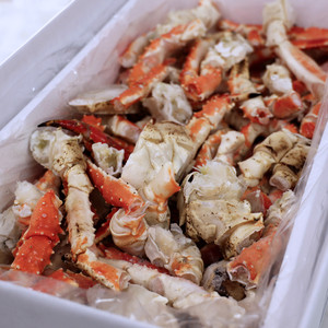 Venta al por mayor de patas de cangrejo rey congeladas/Comprar patas de cangrejo rey Rojas/Venta al por mayor de cangrejo rey de Alaska a la venta a granel - Product Image 3
