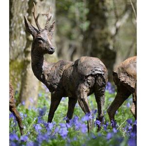 รูปปั้นกวางบรอนซ์สีทองแดง ราคาขายส่ง ของตกแต่งโบราณ รูปปั้นกวางเรนเดียร์ สำหรับบ้านไร่และอุปกรณ์สวน - Product Image 4