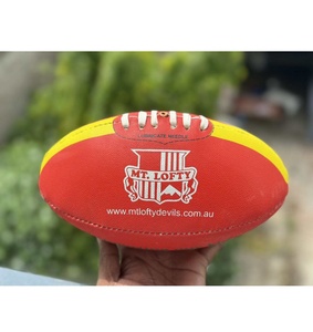 Mini ballon de football australien en mousse PVC / Mini ballons AFL / Ballon de football australien cousu à la main, personnalisable en marque et en couleur - Product Image 3