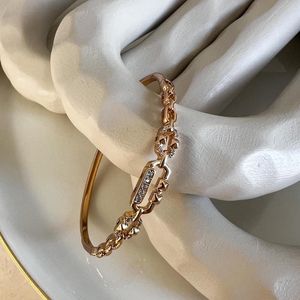 Hermoso brazalete Pulsera encantadora para amantes de la joyería Elegante pieza de piedras preciosas naturales Ideal para la curación de Chakras y el equilibrio energético - Product Image 3