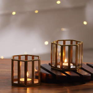 Bougeoir chauffe-plat en métal minimaliste moderne avec finition brossée or pour une décoration intérieure contemporaine et chic - Product Image 3