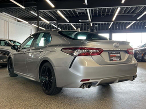 Camry XSE 2023 Usado, Tracción Delantera, Automático, Volante a la Izquierda, Interior de Cuero Oscuro, ACC, Neumáticos R17, Techo Solar, Faros LED - Product Image 6