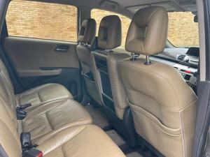 HONDA FR-V 2007 d'occasion, conduite à gauche/droite - Product Image 2