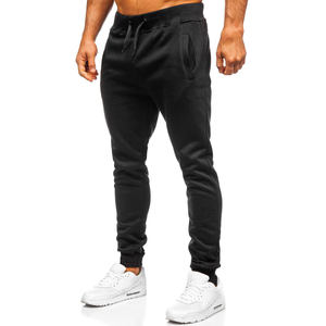 Último chándal de fitness personalizado profesional de alta calidad para hombres transpirable de talla grande para deportes de invierno al por mayor ofrecido bajo - Product Image 3