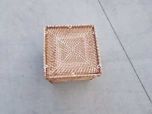 Bandeja de mimbre barata al por mayor, material natural Premium tejido a mano, varios tamaños y modelos disponibles para compra a granel - Product Image 6