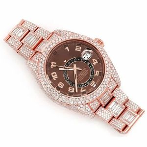 PJ Reloj de Cuarzo Moissanita para Hombre, Esfera Marrón GMT de Oro Rosa, Diamante Baguette, Cristal Pavimentado Completo, Logotipo Personalizado, Venta Al por Mayor, Privado - Product Image 2