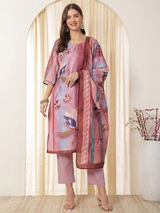 Pink <b>Floral</b> Printed Keyhole Neck Pure Silk Straight Kurta With <b>Trousers</b> & Dupatta Bulk product Customized <b>Women</b> Daily Wear - Product Image 6