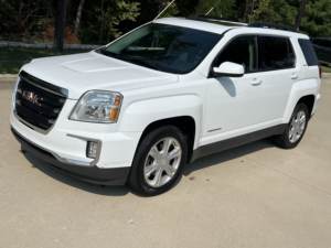 GMC Terrain SLE 2017 Usada en Buen Estado - Product Image 2