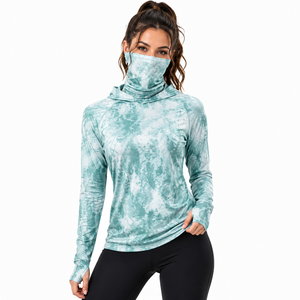 Camisa de pesca con capucha de manga larga, estampado degradado rosa y blanco por sublimación, jersey transpirable y antibacteriano. - Product Image 3