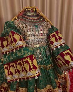 Conjunto de Ropa Tradicional Pashtún Vintage con Encaje Natural para Pareja Afgana, Traje de Boda Étnico Hecho a Mano, Cultura Clásica Ecológica - Product Image 4