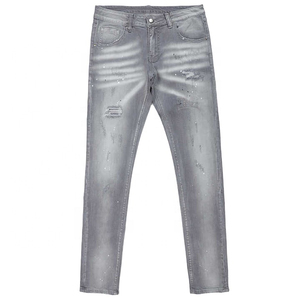 กางเกงยีนส์ทรงตรงผู้ชายแฟชั่นใหม่ขายส่ง ขาดๆ แต่งสีได้ ล้างสีอ่อน สไตล์ลำลอง เป็นมิตรกับสิ่งแวดล้อม แห้งเร็ว ระบายอากาศได้ดี - Product Image 1